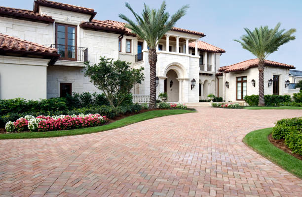 Best Custom Driveway Pavers  in Friendswood, TX